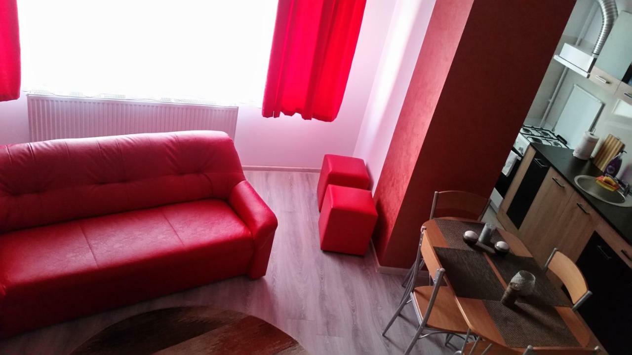 Kolonaki Domus Apartment Iasi Exterior photo