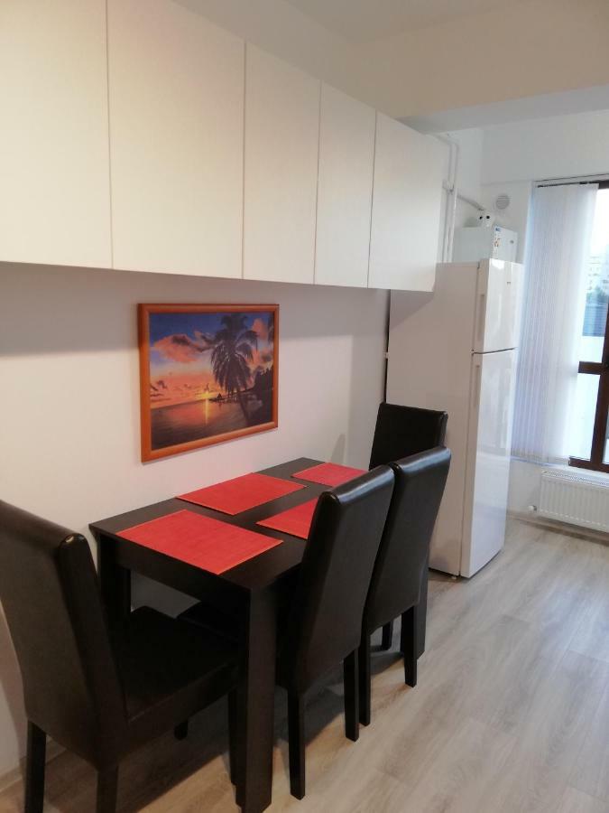 Kolonaki Domus Apartment Iasi Exterior photo